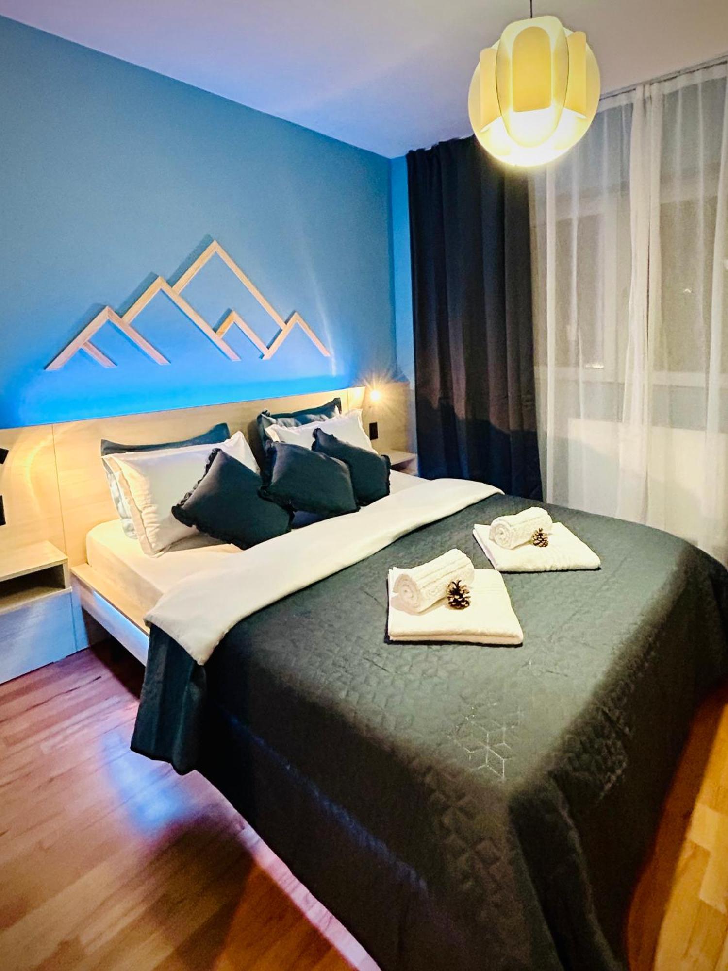 בראשוב Blue Mountain Residence מראה חיצוני תמונה