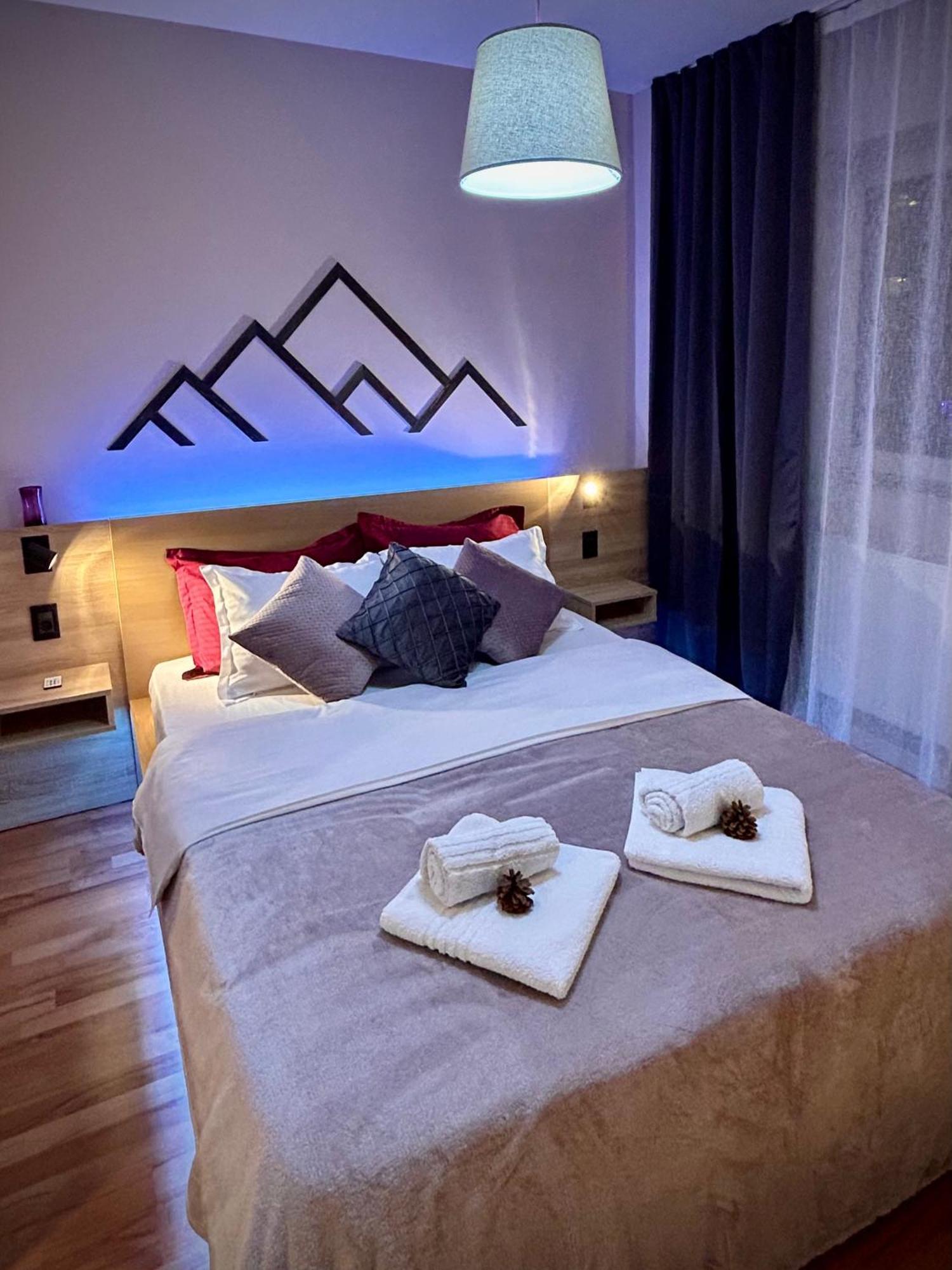 בראשוב Blue Mountain Residence מראה חיצוני תמונה